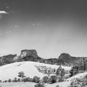 Leia mais sobre o artigo Paulo Vaz expande sua jornada instrumental com Climbing, um convite à imensidão e ao reencontro interior